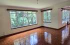 5 Bed House with En Suite at Whispers Avenue - 19