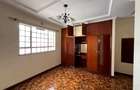 4 Bed Villa with En Suite in Lavington - 7
