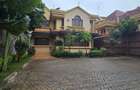 4 Bed House with En Suite in Runda - 1