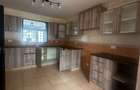 5 Bed Townhouse with En Suite at Convent Drive - 20