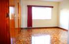 1,000 ft² Office with Service Charge Included at Lower Hill Road L.r. 20971482 - 3