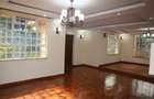 5 Bed Townhouse with En Suite in Lavington - 7