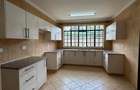 4 Bed Townhouse with En Suite at James Gichuru - 13