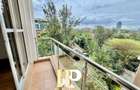 3 Bed Apartment with En Suite in Riverside - 1