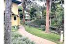 Serviced 3 Bed Apartment with En Suite at Grevillea Grove - 2