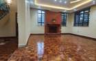 5 Bed Townhouse with En Suite in Kiambu Road - 5