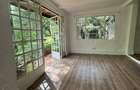 1 Bed House with En Suite at Karen - 8