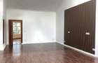 6 Bed House with En Suite in Runda - 13