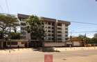 3 Bed Apartment with En Suite at Lavington - 16