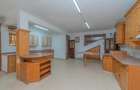 5 Bed House with En Suite in Runda - 8