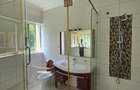 4 Bed Townhouse with En Suite in Riverside - 7
