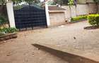 6 Bed House with En Suite at Lavington Road - 7