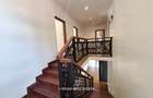 5 Bed House with Garden in Runda - 9
