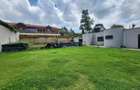 1 Bed House with En Suite in Lavington - 10