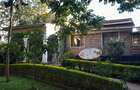 4 Bed House with En Suite at Kerarapon Drive - 1