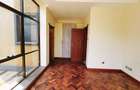 5 Bed House with En Suite in Lavington - 17