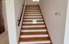 4 Bed House with En Suite in Runda - 12