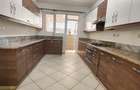 2 Bed Apartment with En Suite at Brookside - 7