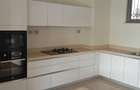3 Bed Apartment with En Suite at 6Th Parklands - 14