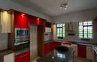 5 Bed Townhouse with En Suite in Kitisuru - 12