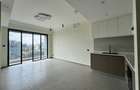 Serviced 1 Bed Apartment with En Suite in Riverside - 1