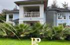 6 Bed Villa with En Suite in Runda - 1