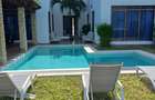 4 Bed Villa with En Suite at Sultan - 1