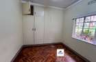 3,000 ft² Commercial Property with Service Charge Included at Pqpq+5Mc - 6