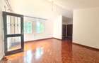 4 Bed House with En Suite at Hillview - 9