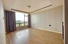 2 Bed Apartment with En Suite in Brookside - 4