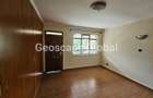 4 Bed House with En Suite in Runda - 16