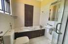 4 Bed House with En Suite in Lavington - 6