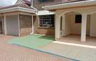 5 Bed House with En Suite in Runda - 16