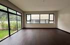 5 Bed Townhouse with En Suite in Lavington - 5