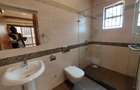 5 Bed Townhouse with En Suite at Eldama Park - 6