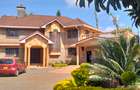5 Bed Townhouse with En Suite at Karen Plains - 2