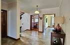 4 Bed House with En Suite in Runda - 14