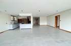 4 Bed Apartment with En Suite in Spring Valley - 3