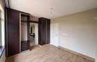 3 Bed Apartment with En Suite at Near Isk - 6