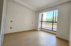 2 Bed Apartment with En Suite in Riverside - 7