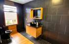 6 Bed House with En Suite at Ridgeways Road - 11