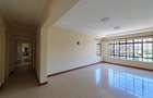 4 Bed Apartment with En Suite in General Mathenge - 8