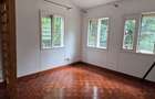 4 Bed House with En Suite at Hill View - 9