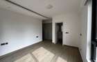 3 Bed Apartment with En Suite in Riverside - 13