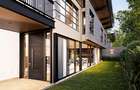 5 Bed Townhouse with En Suite in Runda - 16