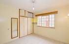 4 Bed Apartment with Parking in Parklands - 16