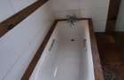 4 Bed Apartment with En Suite in Riverside - 19