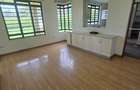 4 Bed House with En Suite in Runda - 10