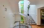 4 Bed Townhouse with En Suite at Riverside Drive. - 5
