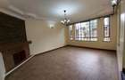 5 Bed House with En Suite in Lavington - 2